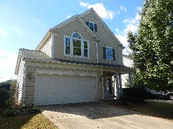 8425 Redstone View Dr, Charlotte, NC 28269 