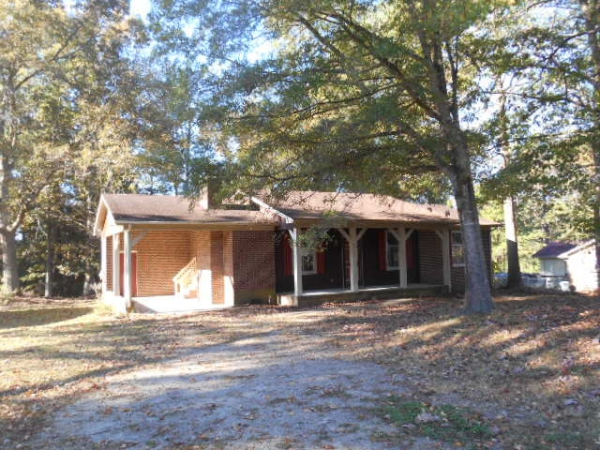 624 Vicksboro Road, Henderson, NC 27537 