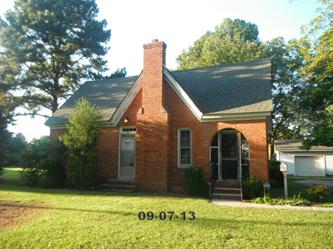 907 Atlantic Avenue, Kinston, NC 28501 