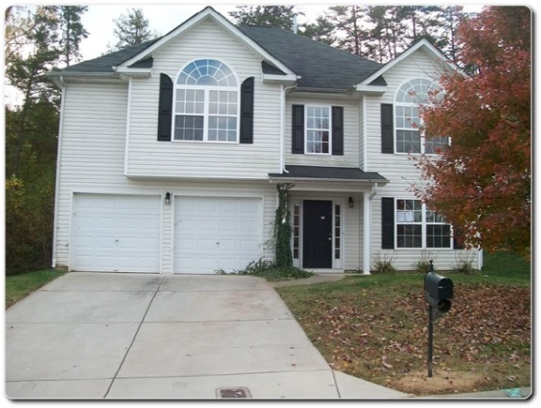 5026 Wicklow Dr, Gastonia, NC 28054 