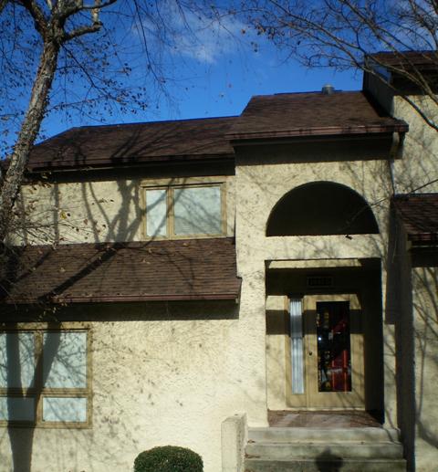 1945 B Eastchester Dr, High Point, NC 27265 