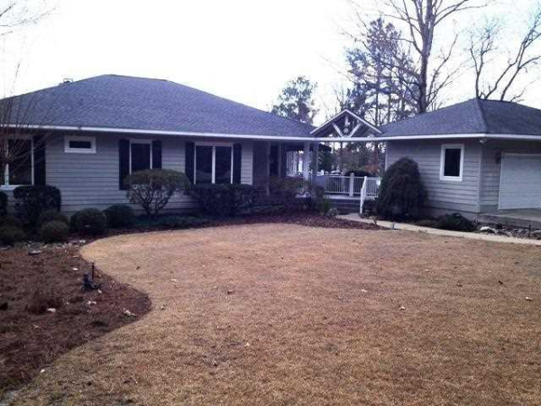 702 Azalea Dr, Vass, NC 28394 