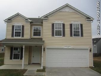 1409 Bray Dr, Charlotte, NC 28214 