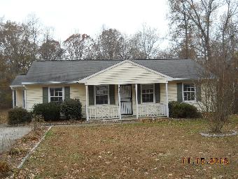 2840 Beechwood Dr, Durham, NC 27707 