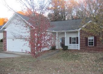 7632 Free Bird Ave, Charlotte, NC 28216 