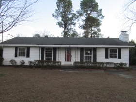 666 Montclair Rd, Fayetteville, NC 28314 