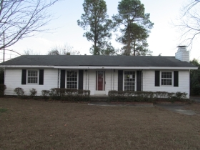 666 Montclair Rd, Fayetteville, NC 28314 