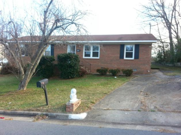 305 N Washington Av, Reidsville, NC 27320 