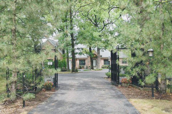 27213 North Fairfield Road, Wauconda, IL 27213 