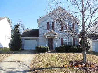 3016 Fairglen Road, Charlotte, NC 28269 