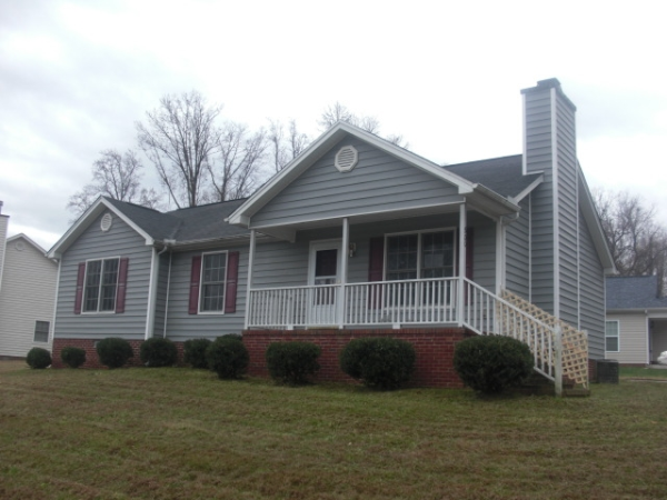 800 Beaumont Avenue, Greensboro, NC 27401 