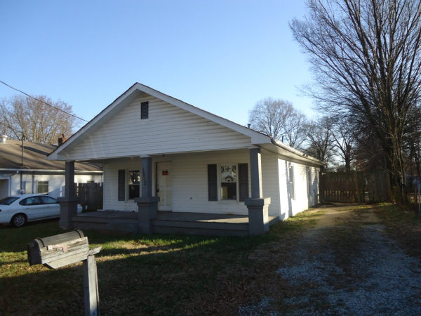 1512 RIDGEWOOD AVE, Greensboro, NC 27405 