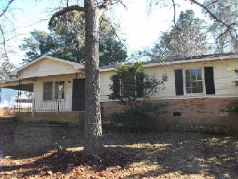 277 Ramona Dr, Fayetteville, NC 28303 