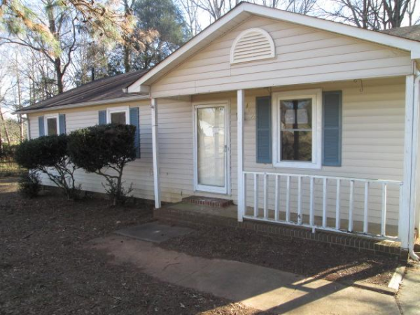 104 Cedar Dr, Salisbury, NC 28147 