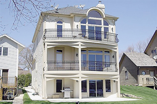 N29W27521Peninsula Dr, Pewaukee, WI 27521 