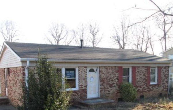 3702 Robinson Circle, Gastonia, NC 28056 