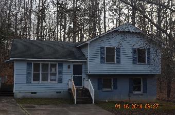 102 Oak Hollow Ct, Garner, NC 27529 