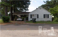 303 Phillips St, Whiteville, NC 28472 