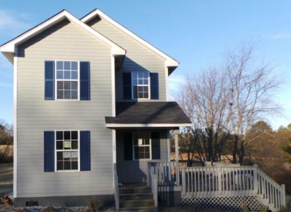 163 Mills Rd, Mount Airy, NC 27030 