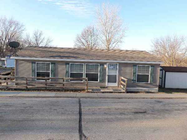 7010 N. 106th Plaza #28, Omaha, NE 68122 