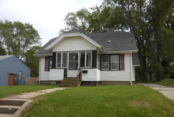 3735 Maple St, Omaha, NE 68111 