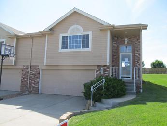 7326 South 174th St, Omaha, NE 68136 