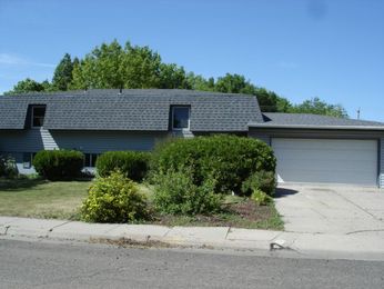 1107 William Ave, North Platte, NE 69101 