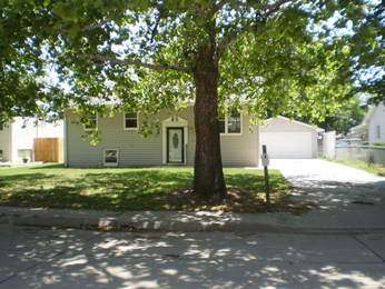 2315 N. Howard Ave, Grand Island, NE 68803 