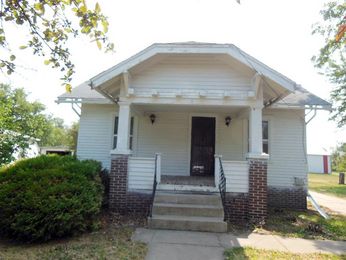 408 N Nebraska St, Madison, NE 68748 