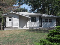106 E 28th Ave, Bellevue, NE 68005 