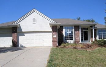 17106 Patterson Dr, Omaha, NE 68135 