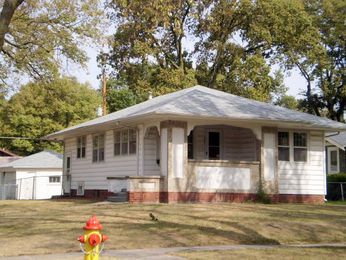 524 W 12th St, Grand Island, NE 68801 