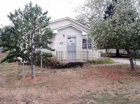 217 E 16th St, Cozad, NE 69130 
