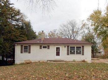 4650 Camden Ave, Omaha, NE 68104 