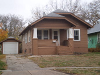 224 S Oak St, Grand Island, NE 68801 