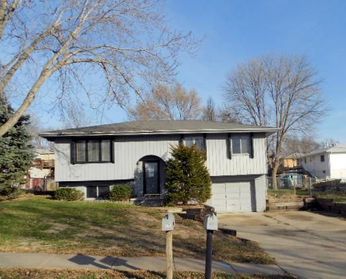 775 N 4th St, Springfield, NE 68059 