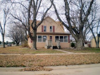 303 13th Street, Aurora, NE 68818 