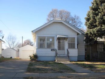 4208 S 41st Ave, Omaha, NE 68107 