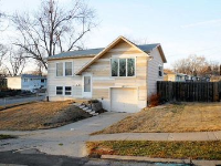 7715 Terry Dr., La Vista, NE 68128 