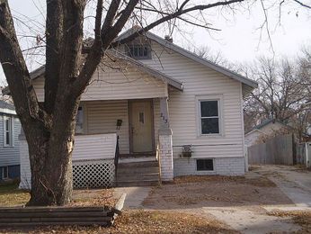 213 S Pine St, Grand Island, NE 68801 