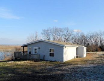 1012 N 4th St, Nebraska City, NE 68410 