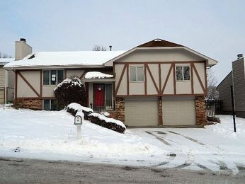 14830 Orchard Cir, Omaha, NE 68137 