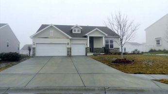 10815 S 113th Ave, Papillion, NE 68046 