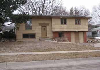 750 E Avon Ln, Lincoln, NE 68505 