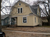 823 W 5th St, Grand Island, NE 68801 