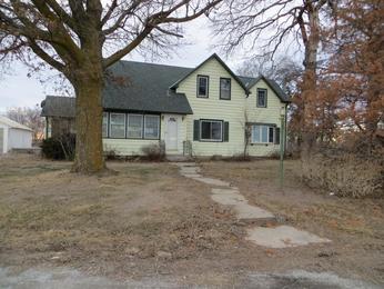 2909 Waverly Rd, Seward, NE 68434 