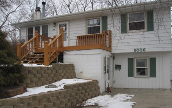 9006 Suffolk Circle, Omaha, NE 68127 