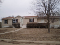 724 Hamilton St, Phillips, NE 68865 Foreclosure