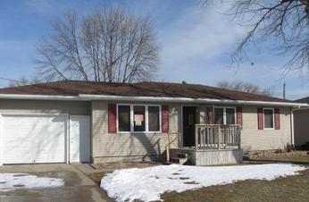 322 S Williams Ave, Fremont, NE 68025 