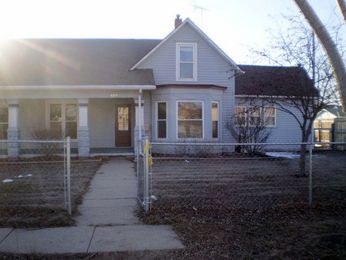 405 9th St, Saint Paul, NE 68873 